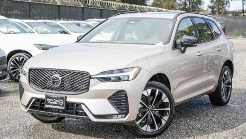 2026 Volvo XC60 B5 Plus