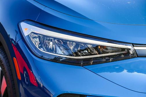 2025 Volkswagen ID.4 Pro