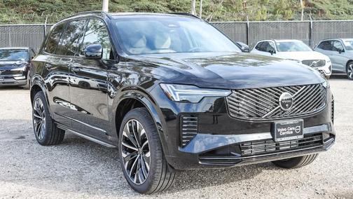 2026 Volvo XC90 Plug-In Hybrid T8 Ultra Dark Theme 7-Seater