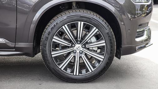 2024 Volvo XC90 B6 Plus Bright Theme 7-Seater