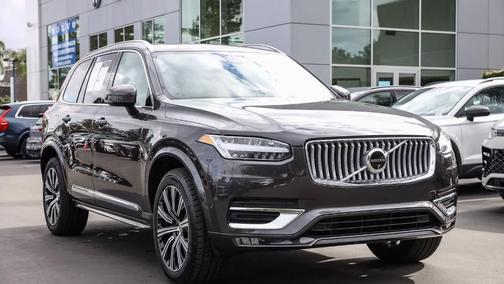 2024 Volvo XC90 B6 Plus Bright Theme 7-Seater