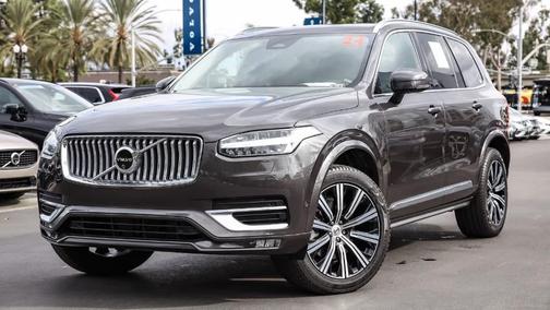 2024 Volvo XC90 B6 Plus Bright Theme 7-Seater