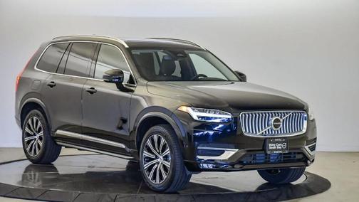 Onyx Black Metallic 2025 Volvo XC90 B6 Plus 7-Seater