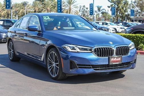 2022 BMW 530e 530e