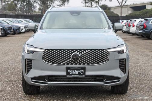 2026 Volvo XC90 B6 Ultra 7-Seater