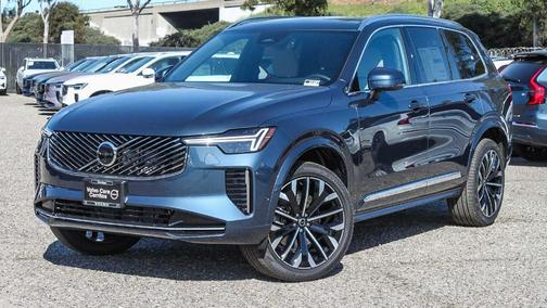 2026 Volvo XC90 B6 Plus 7-Seater