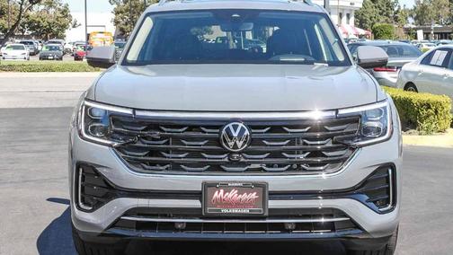 Pure Gray 2026 Volkswagen Atlas 2.0T SEL Premium R-Line