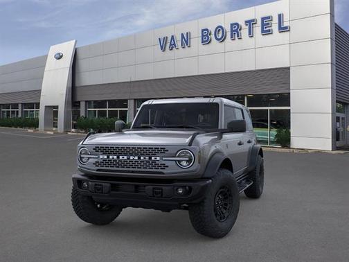 Carbonized Gray Metallic 2026 Ford Bronco Badlands