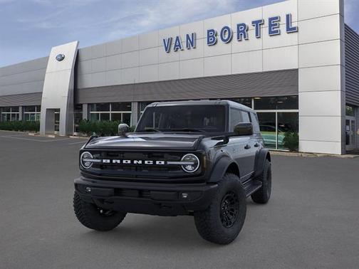 Shadow Black 2026 Ford Bronco Outer Banks