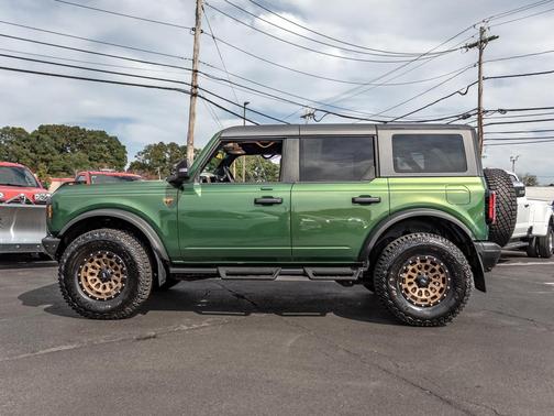 2023 Ford Bronco Badlands