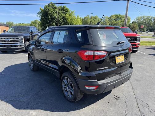 Shadow Black 2022 Ford EcoSport S