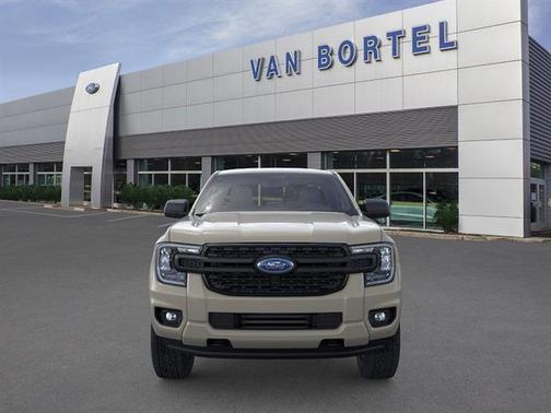 Desert Sand 2025 Ford Ranger XL