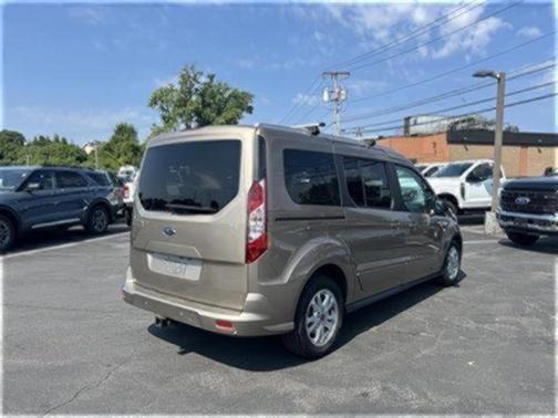 2020 Ford Transit Connect XLT w/Rear Liftgate