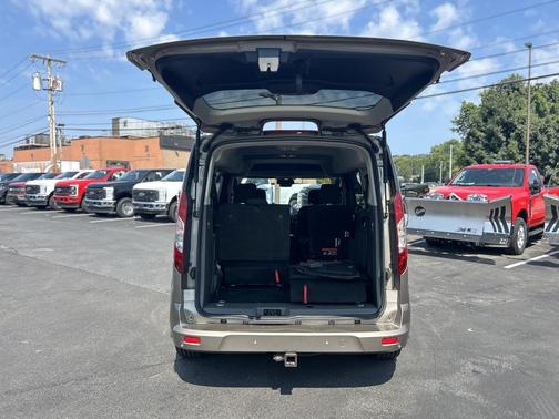 2020 Ford Transit Connect XLT w/Rear Liftgate