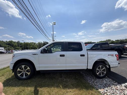 Oxford White 2019 Ford F-150 XL