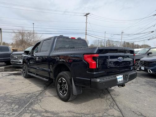 2023 Ford F-150 Lightning XLT