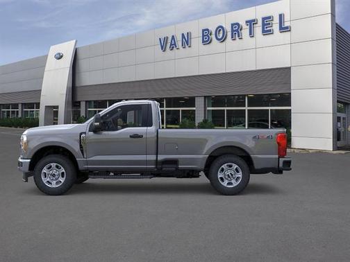 Carbonized Gray Metallic 2026 Ford F-250 XLT