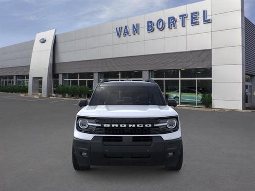 OXFORD WHT 2026 Ford Bronco Sport Outer Banks