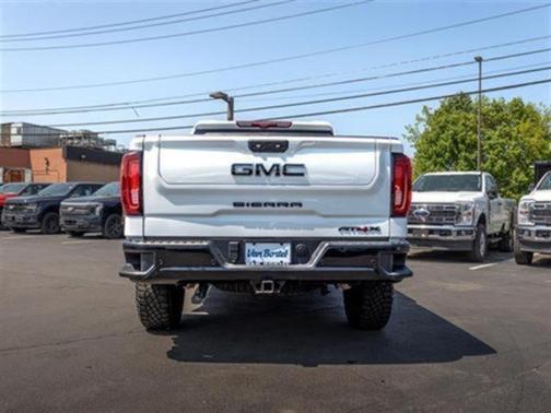 2023 GMC Sierra 1500 AT4X