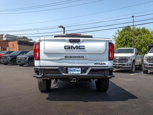 2023 GMC Sierra 1500 AT4X