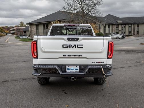 2023 GMC Sierra 1500 AT4X