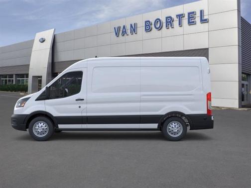 Oxford White 2026 Ford Transit-250 Base