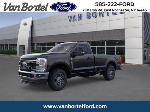 2025 Ford F-350 XLT