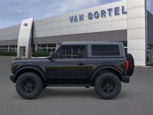 Shadow Black 2026 Ford Bronco Base 2 Door 4x4