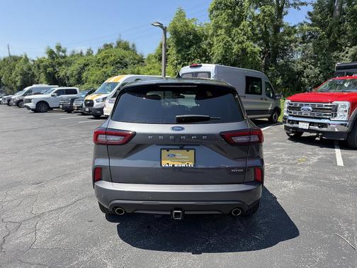 Carbonized Gray Metallic 2023 Ford Escape ST-Line Select