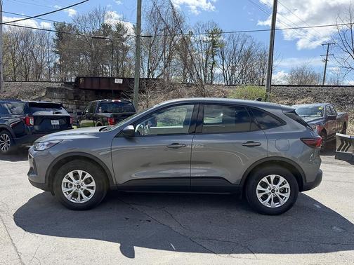 Carbonized Gray Metallic 2025 Ford Escape Active