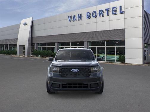 Shadow Black 2025 Ford Maverick XLT