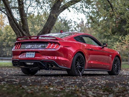 2021 Ford Mustang GT Premium