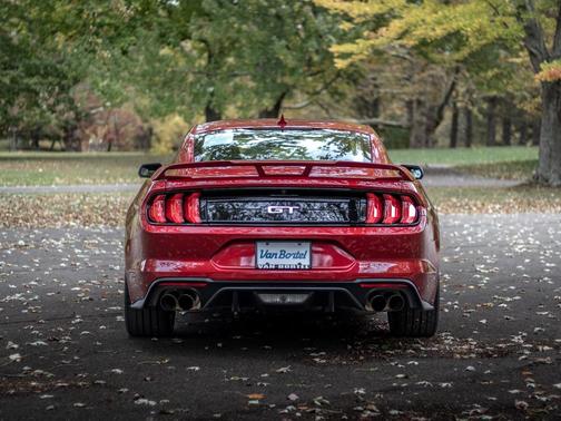 2021 Ford Mustang GT Premium