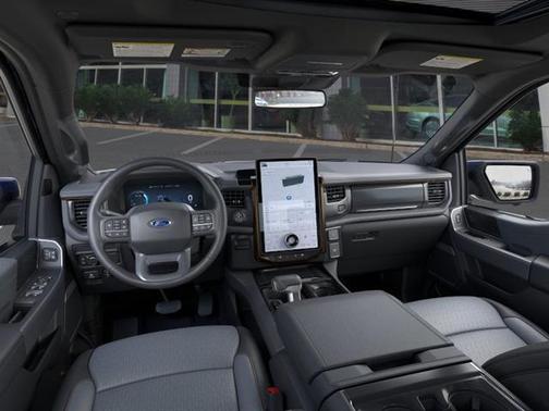 2025 Ford F-150 Lightning LARIAT