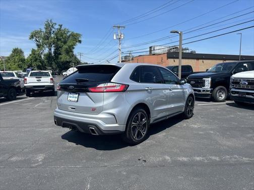 2019 Ford Edge ST
