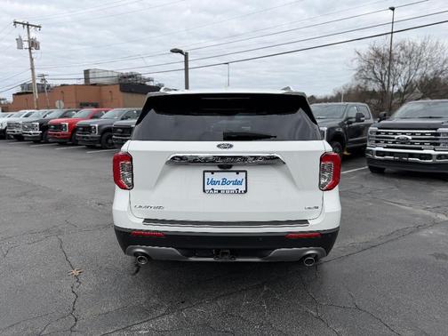 Oxford White 2020 Ford Explorer Limited