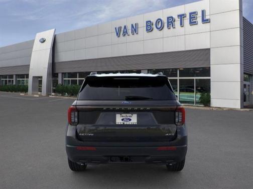 Agate Black Metallic 2026 Ford Explorer Active