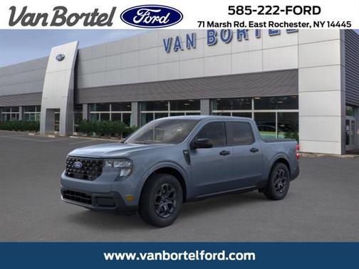 Azure Gray Metallic Tri-Coat 2026 Ford Maverick XLT