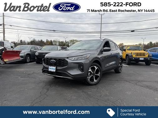 2025 Ford Escape ST-Line Select