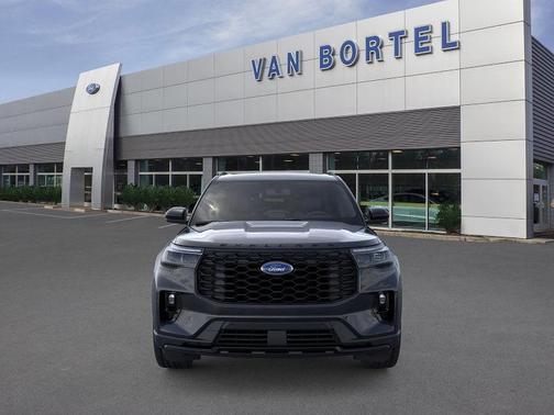 Agate Black Metallic 2026 Ford Explorer ST-Line