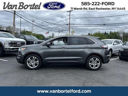 2017 Ford Edge Titanium