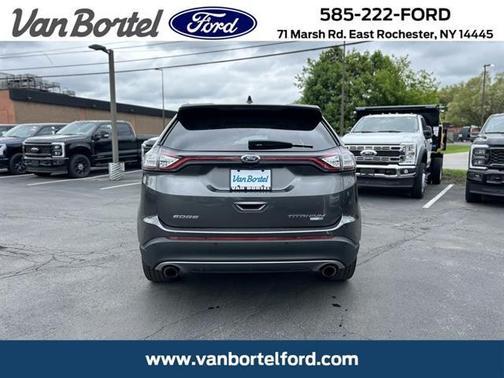 2017 Ford Edge Titanium