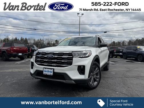 Star White Metallic Tri-Coat 2026 Ford Explorer Active