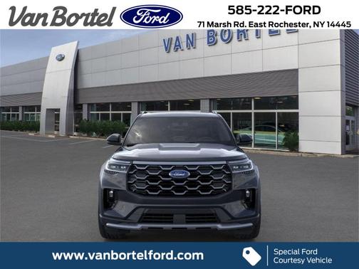 2025 Ford Explorer Platinum