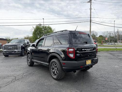Shadow Black 2024 Ford Bronco Sport Badlands