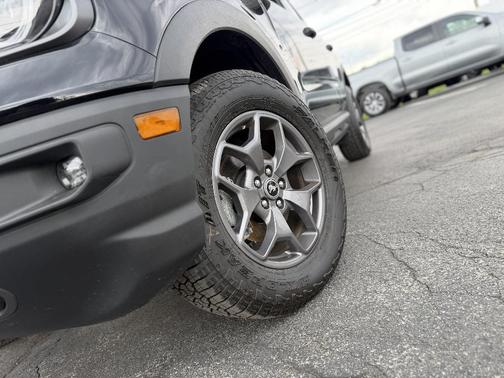 Shadow Black 2024 Ford Bronco Sport Badlands
