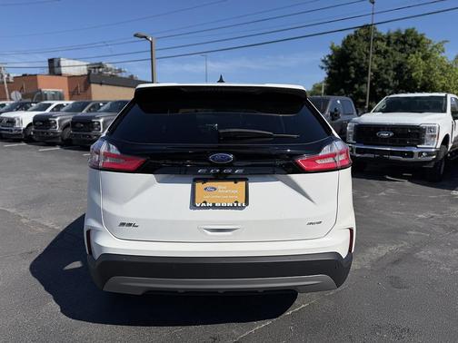 Star White Metallic Tri-Coat 2023 Ford Edge SEL