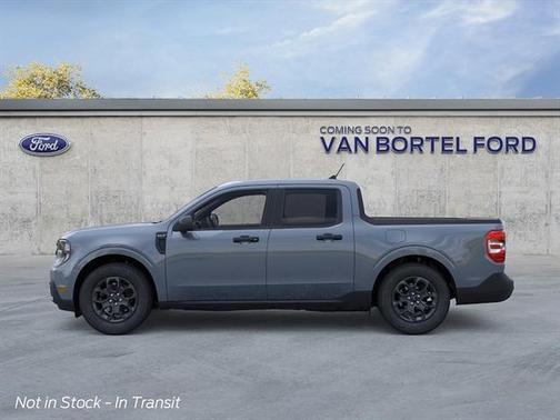 Azure Gray Metallic Tri-Coat 2026 Ford Maverick XLT