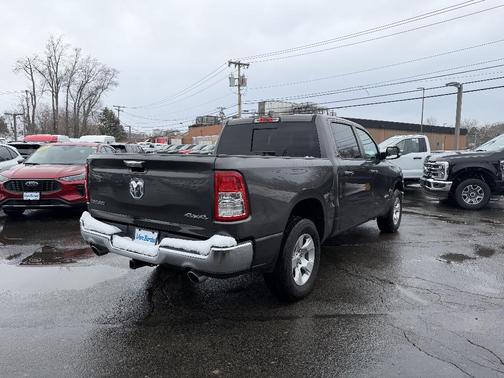 Granite Crystal Metallic Clearcoat 2020 RAM 1500 Big Horn/Lone Star