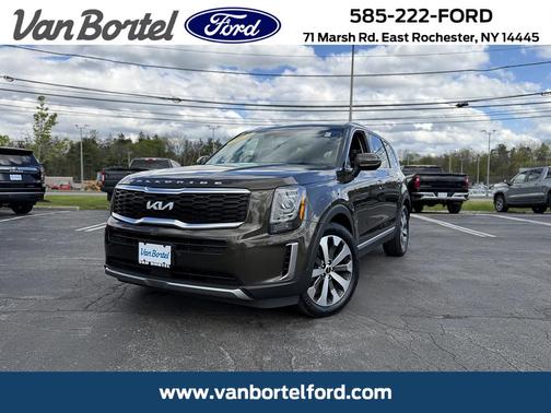 Dark Moss 2022 Kia Telluride S